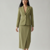 1781858102460-cj8bhf8.png Sage Yeşil Minimalist Blazer ve Asimetrik Etek Takım